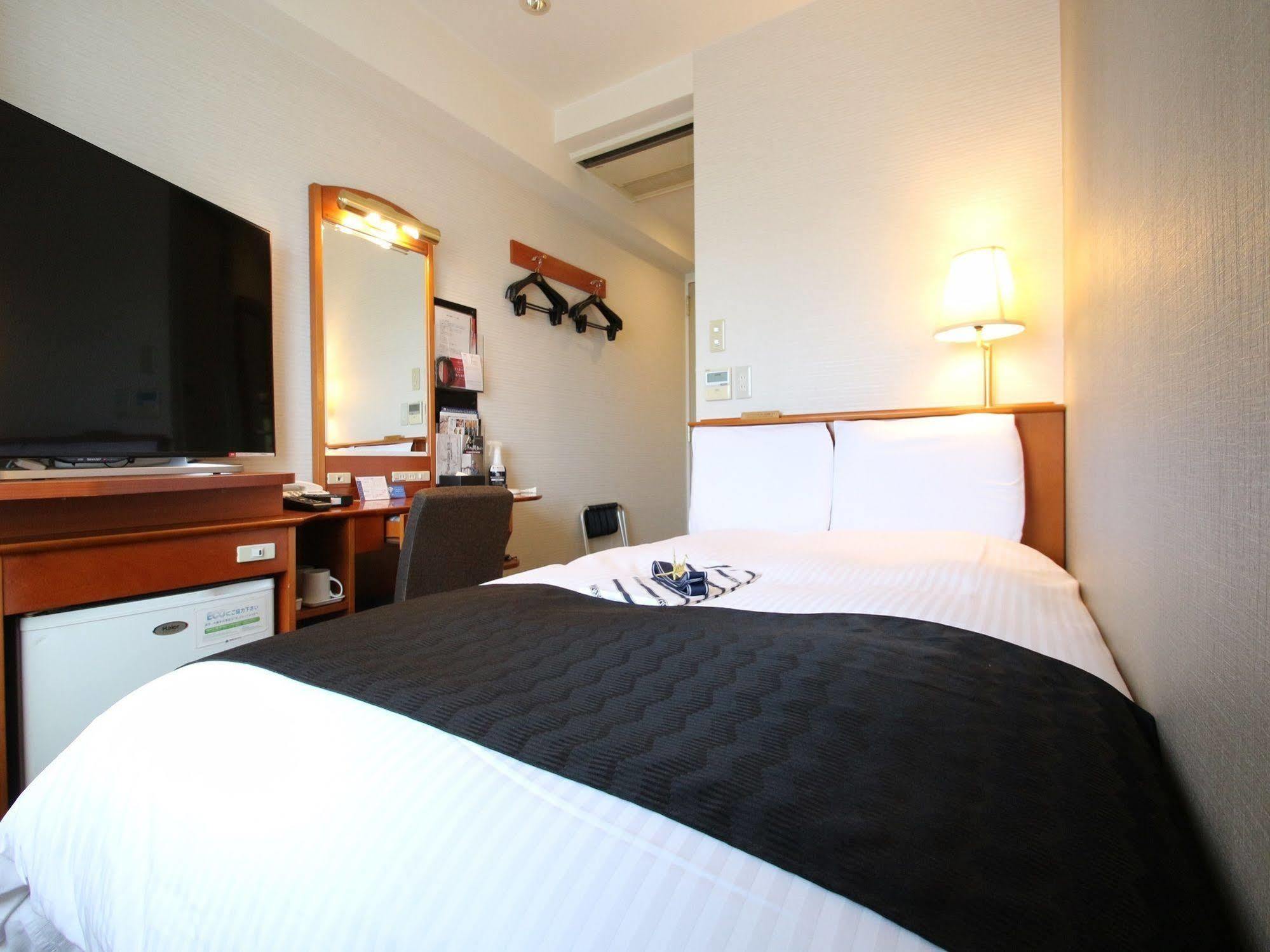 Apa Hotel Kyoto Ekimae Chuoguchi מראה חיצוני תמונה